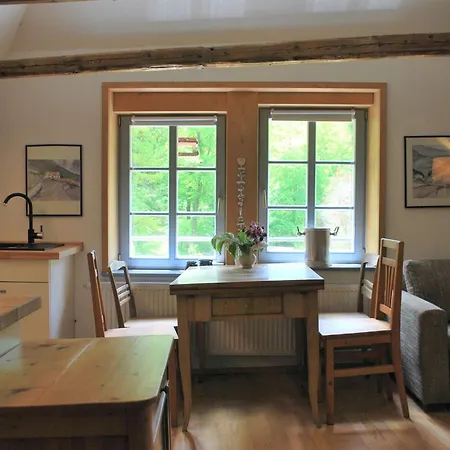Apartman Watermill With Garden